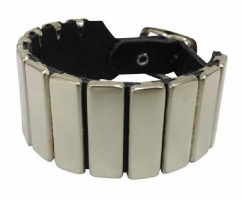 Armband mit Flachnieten - LDGA387