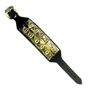 Armband mit Pyramiden - W12